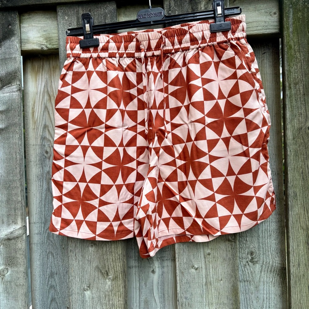 Frank & Oak Geometric Pull on Women Shorts with pockets